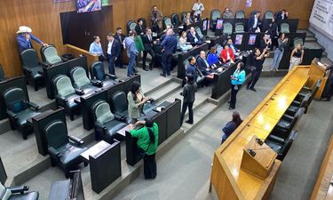 CONGRESO PIDE FRENAR CRECIMIENTO IRREGULAR QUE AMENAZA A FAUNA Y CIUDADANOS