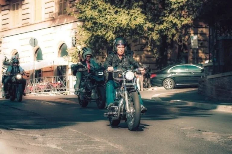 MOTOCICLISTAS SIN LICENCIA DE TIPO ADECUADO ENFRENTAN SANCIONES EN NUEVO LEÓN
