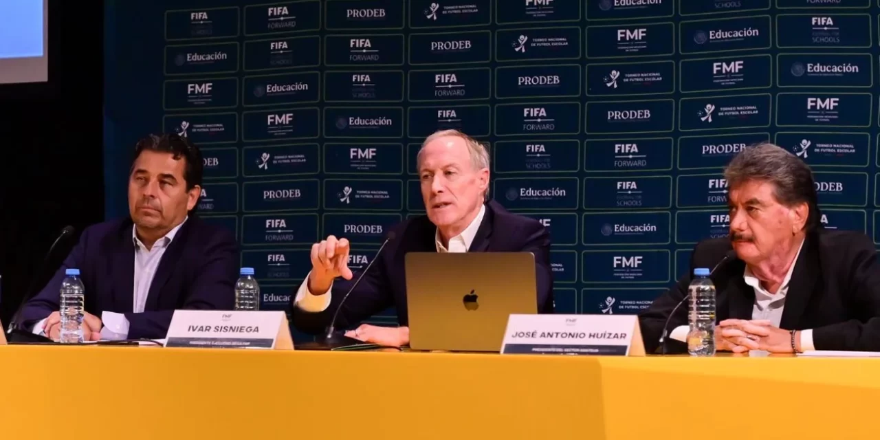 FMF ESTUDIA DESCENTRALIZAR LA LIGA MX SIN ROMPER LA AFILIACIÓN INSTITUCIONAL