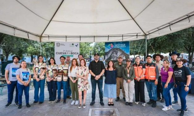 DAVID DE LA PEÑA MARROQUÍN FIRMA CONVENIO PARA IMPULSAR TURISMO RESPONSABLE EN LA CUEVA DE LA BOCA