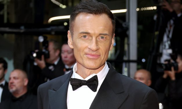 JULIAN MCMAHON FALLECE A LOS 56 AÑOS TRAS BATALLAR CONTRA EL CÁNCER