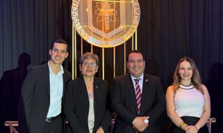 AILE TAMEZ FELICITA A JUVENTUDES DE LA PREPA 13: “NUNCA DEJEN DE LUCHAR POR SUS SUEÑOS”