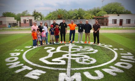 BALTAZAR MARTÍNEZ INAUGURA PRIMERA CANCHA SINTÉTICA EN ESCUELA DE CERRALVO