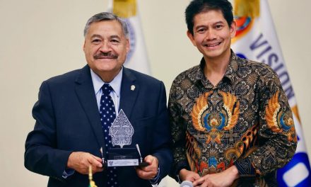 RECTOR SANTOS GUZMÁN ABRE PUERTAS A INTERCAMBIOS ACADÉMICOS CON ASIA