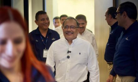 ANDRÉS MIJES RESALTA CAPACIDAD DE MONTERREY PARA AVANZAR EN REDISEÑO DE AV. LEONES