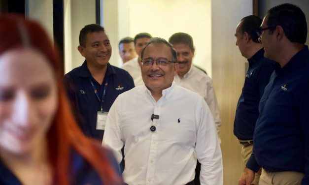 ANDRÉS MIJES RESALTA CAPACIDAD DE MONTERREY PARA AVANZAR EN REDISEÑO DE AV. LEONES