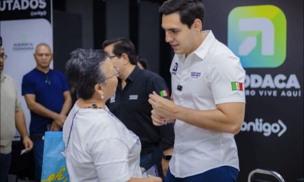 CÉSAR GARZA PROMUEVE DIÁLOGO DIRECTO EN APODACA CON AUDIENCIAS CIUDADANAS
