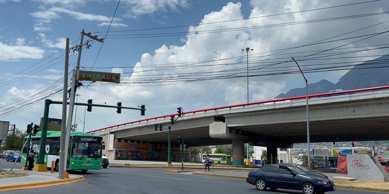 MORENA AVALA RENOMBRAR AVENIDA GUSTAVO DÍAZ ORDAZ PARA HONRAR EL 2 DE OCTUBRE EN SANTA CATARINA