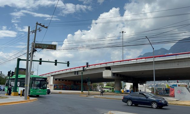 MORENA AVALA RENOMBRAR AVENIDA GUSTAVO DÍAZ ORDAZ PARA HONRAR EL 2 DE OCTUBRE EN SANTA CATARINA