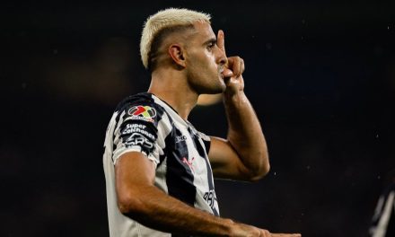 RAYADOS CELEBRA DEBUT LOCAL CON TRIUNFO Y HAT-TRICK DE BERTERAME