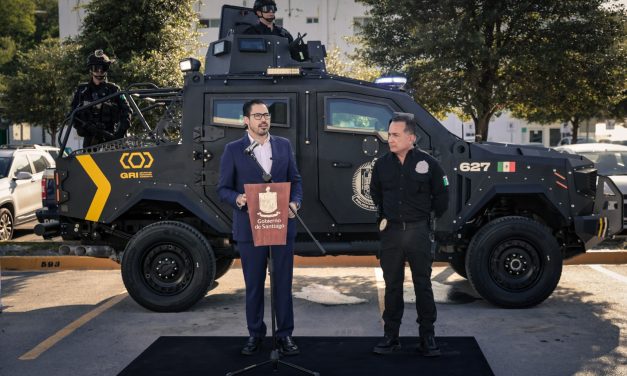 DAVID DE LA PEÑA REFUERZA VIGILANCIA EN SANTIAGO CON VEHÍCULO “BLACK MAMBA”