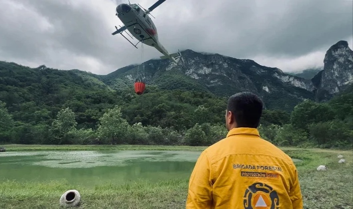 GUARDABOSQUES DE CHIPINQUE ATIENDEN INCENDIO PROVOCADO POR RAYO