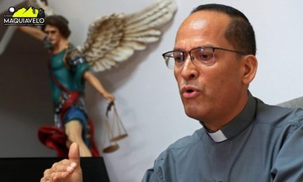 CRITICAN DESDE EL PÚLPITO: NUEVO MURO NO FRENARÁ MIGRACIÓN, DICE SACERDOTE