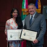 SANTOS GUZMÁN DESTACA EXCELENCIA INTERNACIONAL CON EGRESADA DE LA INDIA EN UANL