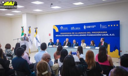 SANTOS GUZMÁN DESPIDE A JÓVENES DE LA UANL QUE VIVIRÁN EXPERIENCIA INTERNACIONAL EN INGLATERRA