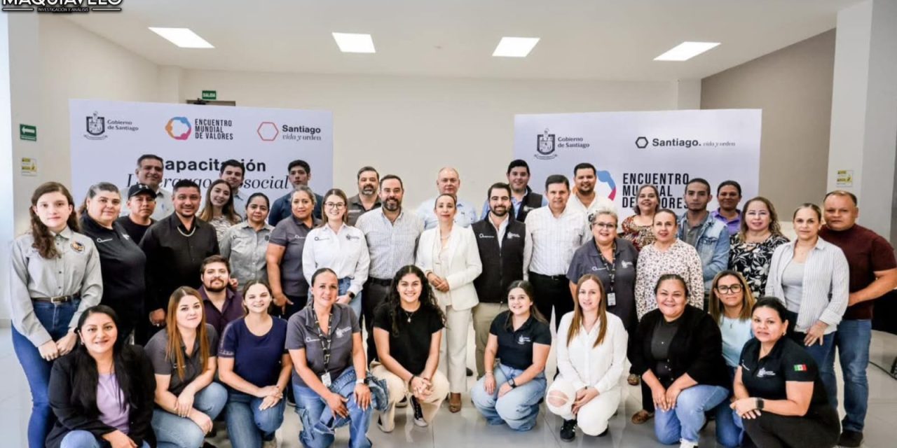 DAVID DE LA PEÑA FOMENTA LIDERAZGO CON SENTIDO HUMANO EN SANTIAGO