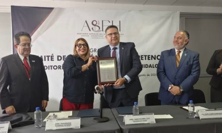 GUILLERMINA ALVARADO FORTALECE FORMACIÓN Y EVALUACIÓN EN AUDITORÍA SUPERIOR DE HIDALGO