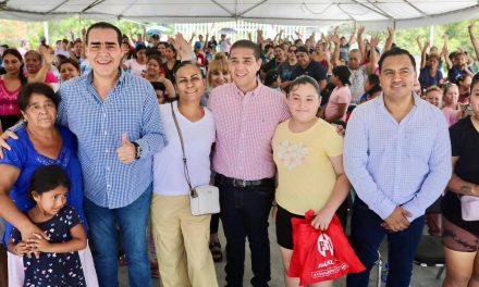 PACO Y HERIBERTO TREVIÑO FORTALECEN APOYO ESCOLAR EN JUÁREZ
