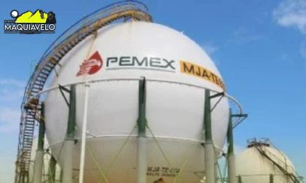 FITCH ELEVA CALIFICACIÓN A PEMEX TRAS APOYO FEDERAL, PERO ADVIERTE FRAGILIDAD