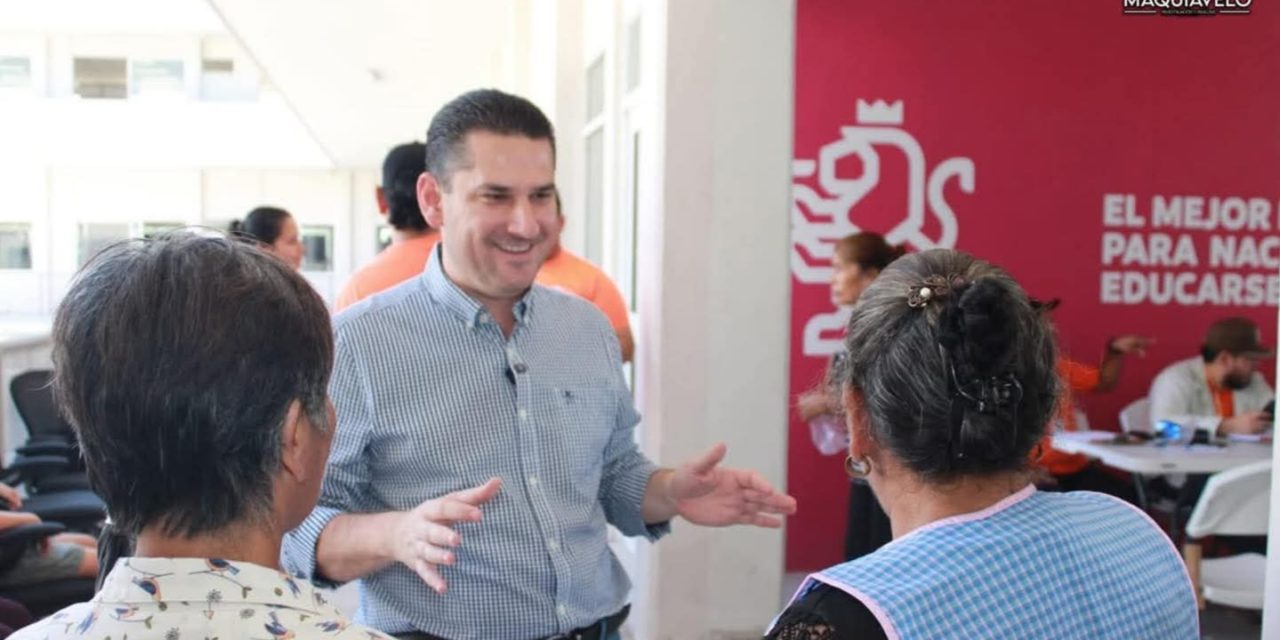 LUIS CAVAZOS IMPULSA LA ENTREGA DE MÁS DE 200 LENTES GRATUITOS PARA LA GENTE DE ALLENDE