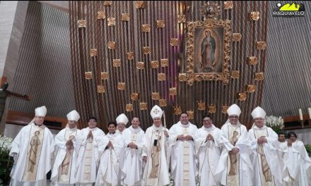 MONS. ROGELIO CABRERA ORDENA CINCO NUEVOS PRESBÍTEROS PARA LA IGLESIA DE MONTERREY
