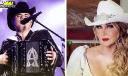 ALFREDO OLIVAS EMOCIONA AL PRESENTAR A ALICIA VILLARREAL EN CONCIERTO