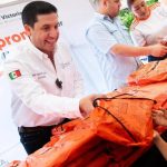 RAÚL CANTÚ ENTREGA MÁS DE 15 MIL KITS ESCOLARES EN SALINAS VICTORIA PARA FORTALECER LA EDUCACIÓN