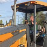 BALTAZAR MARTÍNEZ ANUNCIA ADQUISICIÓN DE RETROEXCAVADORA PARA CERRALVO