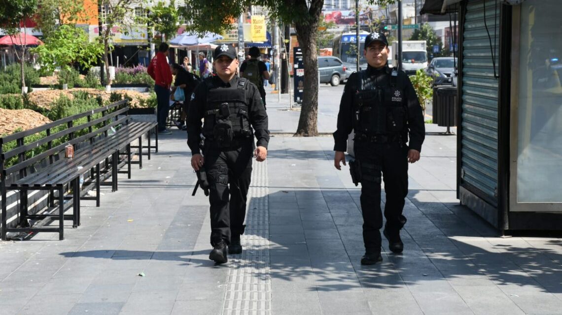 MONTERREY IMPLEMENTA OPERATIVO PREVENTIVO EN EL CENTRO DE MONTERREY POR COMPRAS ESCOLARES