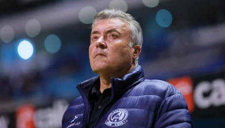 DOMENEC TORRENT REVELA QUE RAYADOS NO CERRARÁ EL MERCADO SIN NUEVAS ALTAS