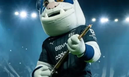 MONTY RAYADO, SÍMBOLO DEL MONTERREY, VIVE UNA CELEBRACIÓN INOLVIDABLE