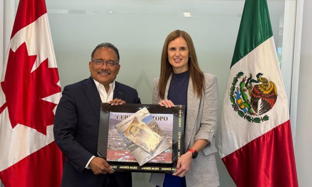 ANDRÉS MIJES SE REÚNE CON CÓNSUL DE CANADÁ PARA FORTALECER LAZOS E INVERSIONES