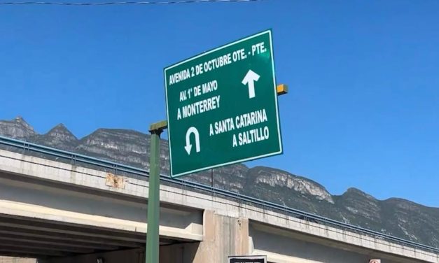 SANTA CATARINA CONCLUYE INSTALACIÓN DE 14 NOMENCLATURAS EN LA AVENIDA 2 DE OCTUBRE