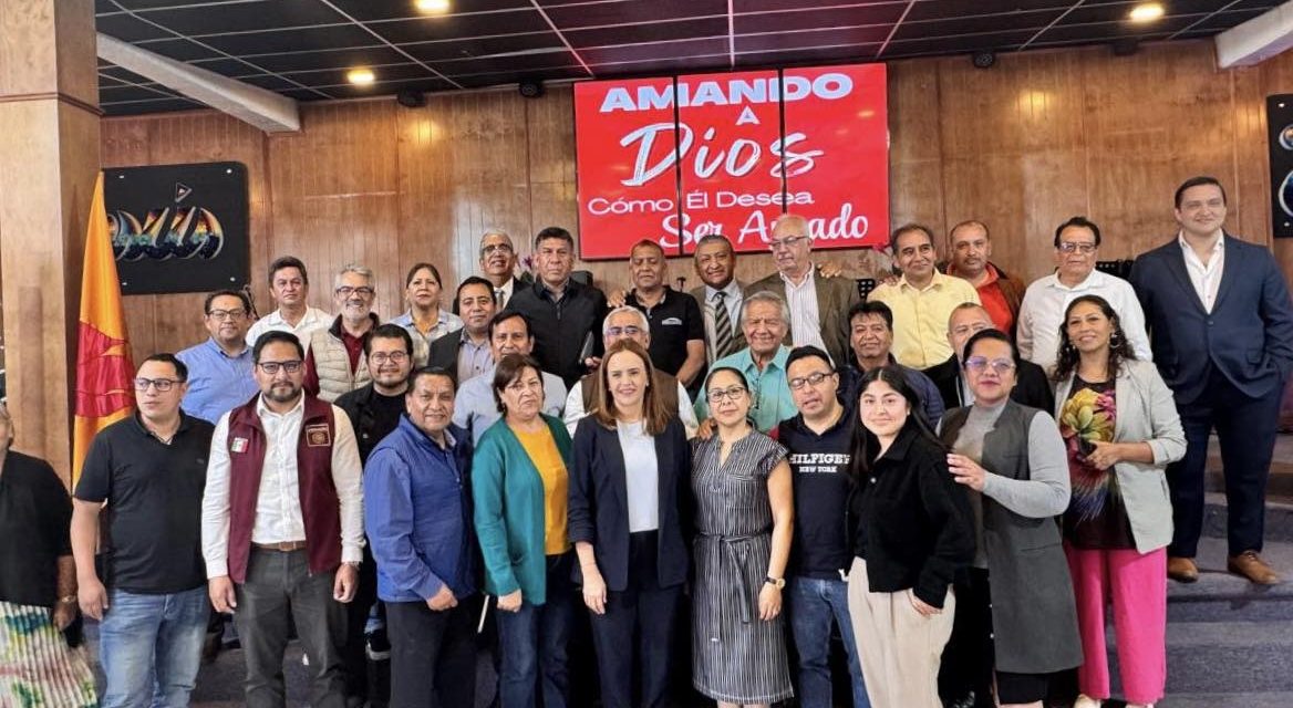 CLARA LUZ FLORES FORTALECE LABORES DE PACIFICACIÓN EN TLAXCALA JUNTO A LÍDERES RELIGIOSOS