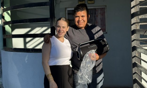 AILE TAMEZ RECORRE SU DISTRITO 26 PARA CONOCER DE CERCA LAS NECESIDADES DE SUS HABITANTES
