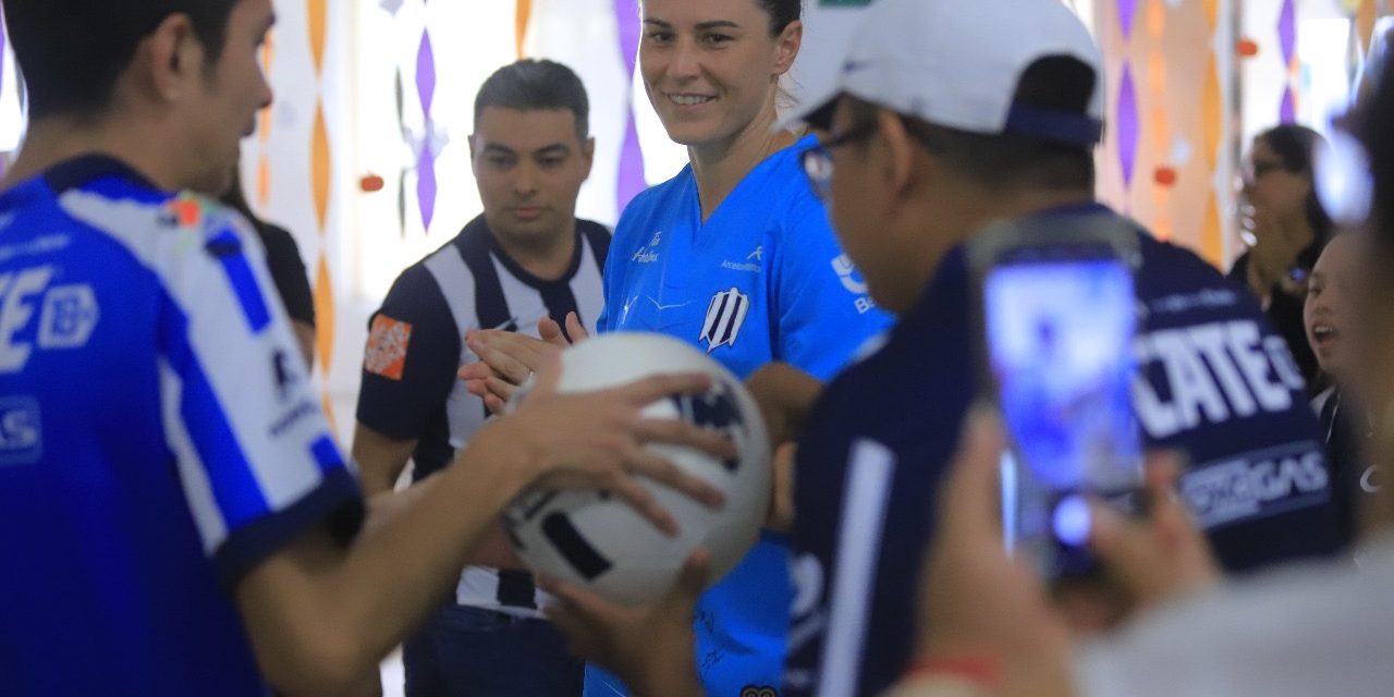 HÉCTOR GARCÍA IMPULSA CONVIVENCIA INCLUSIVA CON JUGADORAS DE RAYADAS