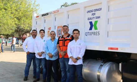QUALITY TANK EXPRESS DONA CAMIÓN DE VOLTEO AL MUNICIPIO DE CADEREYTA