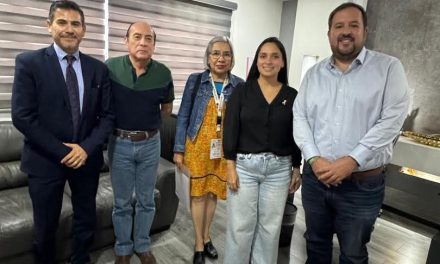 HECTOR DE LA GARZA IMPULSA CONVENIO EDUCATIVO PARA REDUCIR EL REZAGO EN JUÁREZ
