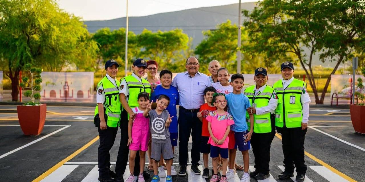 ANDRÉS MIJES INAUGURA LA CIUDAD VIAL DONDE NIÑOS Y JÓVENES APRENDERÁN SEGURIDAD VIAL