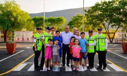 ANDRÉS MIJES INAUGURA LA CIUDAD VIAL DONDE NIÑOS Y JÓVENES APRENDERÁN SEGURIDAD VIAL