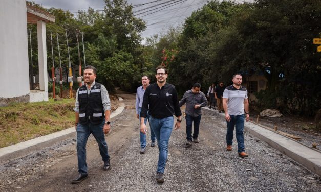 DAVID DE LA PEÑA SUPERVISA AVANCES DE LA OBRA “CAMINO A SANTA TAIS”