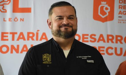 CARLOS RODRÍGUEZ “EL CUATE” REALIZA EL “DÍA CIUDADANO” EN CADEREYTA