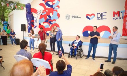 GABY OYERVIDES E IVONNE ÁLVAREZ TRANSFORMAN ESPACIOS PARA PERSONAS CON DISCAPACIDAD EN MONTERREY