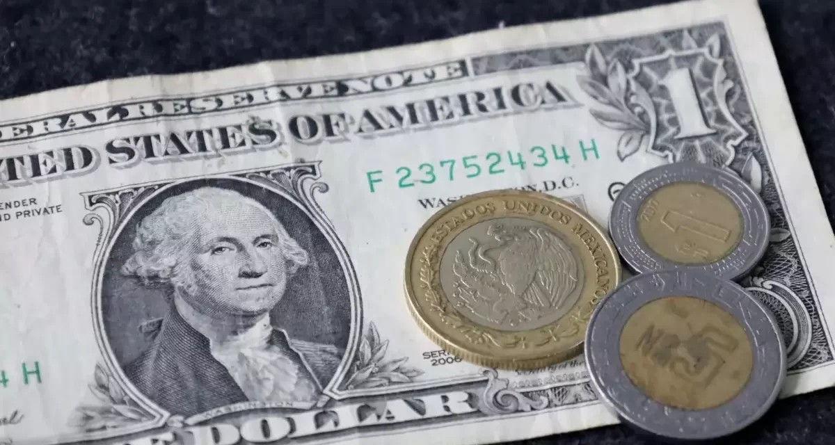 EL PESO MEXICANO AVANZA Y REGISTRA UNA CAÍDA DEL 0.39% EN EL DÓLAR