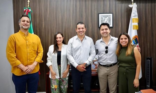 GERARDO DE LA MAZA SE REÚNE CON EL EQUIPO DE LUIS DONALDO COLOSIO PARA EL DESARROLLO DE EL CARMEN