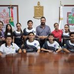 DAVID SÁNCHEZ APLAUDE EL SUEÑO DE ESTUDIANTES QUE EMPRENDERÁN VIAJE A LA NASA