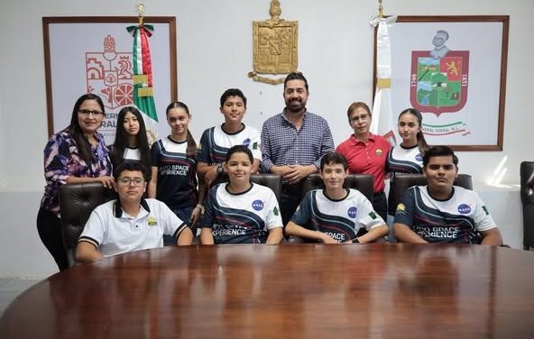 DAVID SÁNCHEZ APLAUDE EL SUEÑO DE ESTUDIANTES QUE EMPRENDERÁN VIAJE A LA NASA
