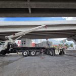 SE PREPARAN ÁREAS VERDES EN SANTA CATARINA, POR ELLO REALIZAN LIMPIEZA EN MEGA PUENTE