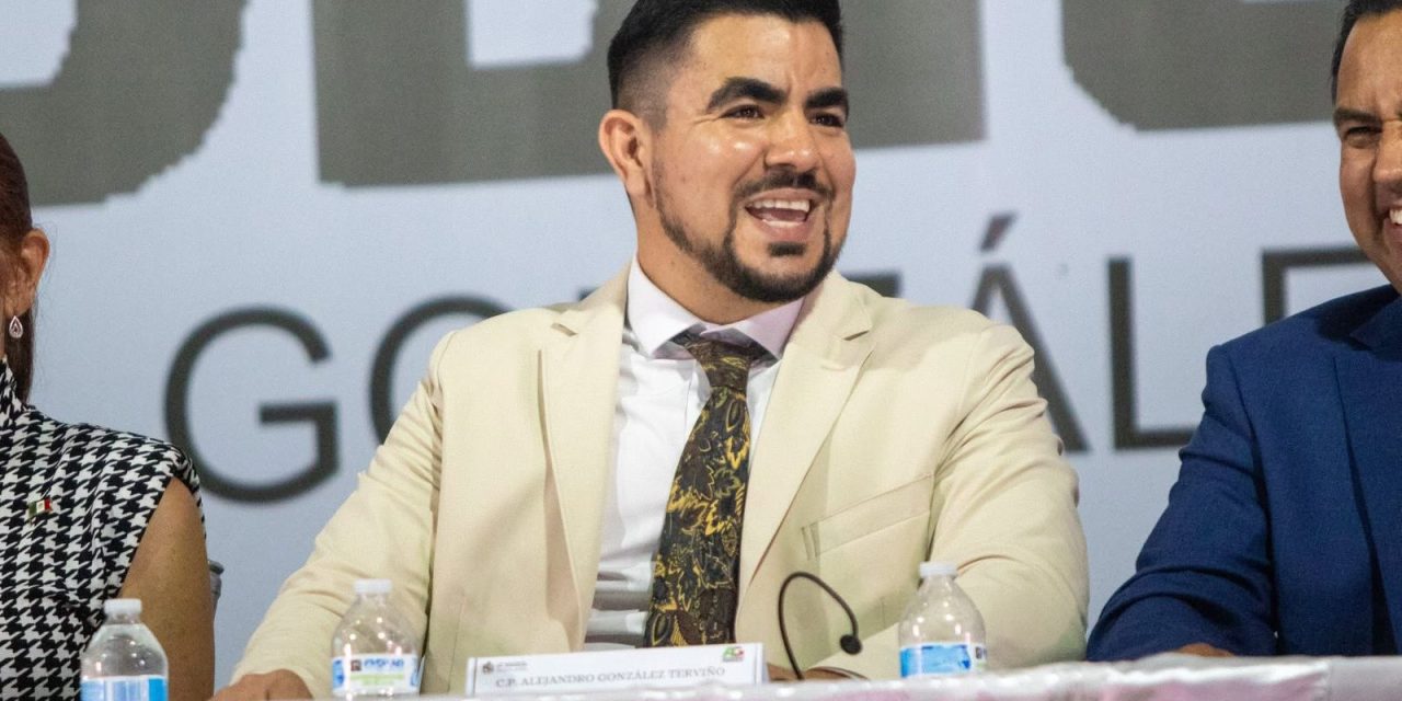 EN DOCTOR GONZÁLEZ TIENEN UN ALCALDE QUE TRABAJA 24/7 POR SU GENTE