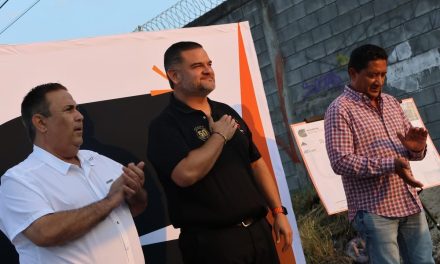 ARRANCA INSTALACIÓN DE ALUMBRADO CARLOS RODRÍGUEZ “EL CUATE” EN LIBRAMIENTO ALFONSO MARTÍNEZ